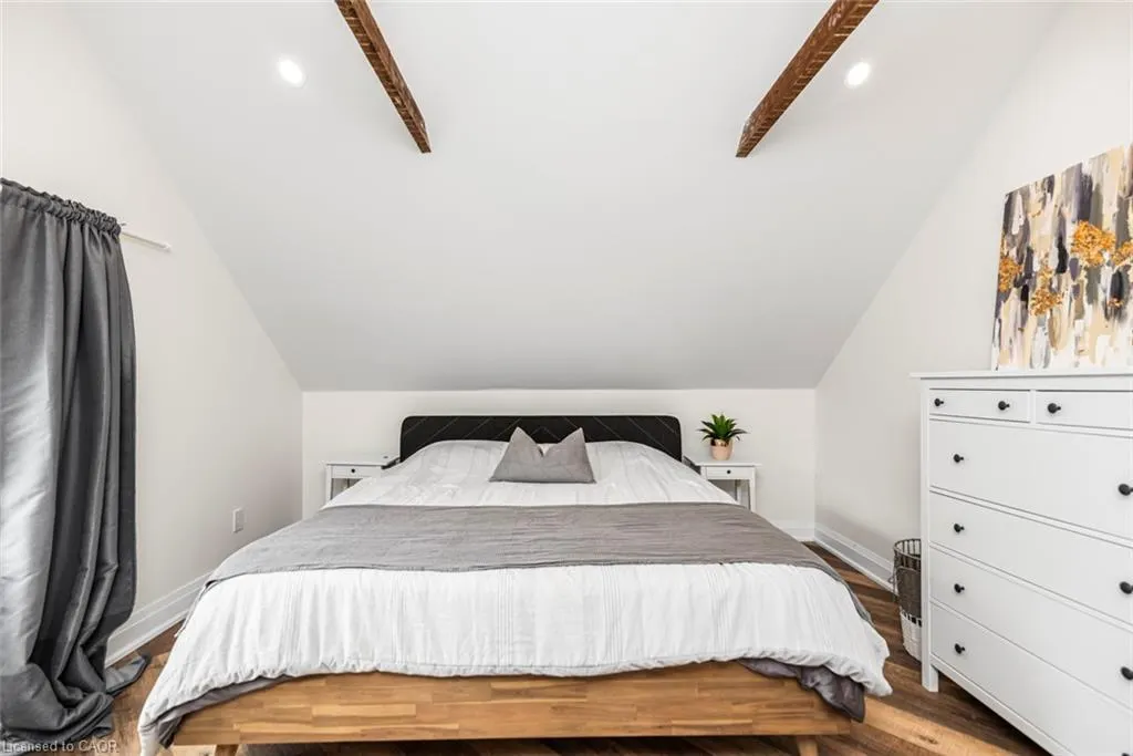 5099 Canborough Road