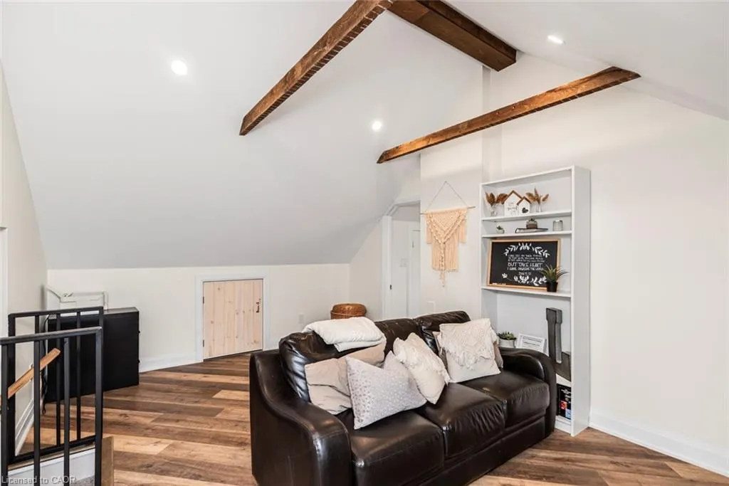 5099 Canborough Road