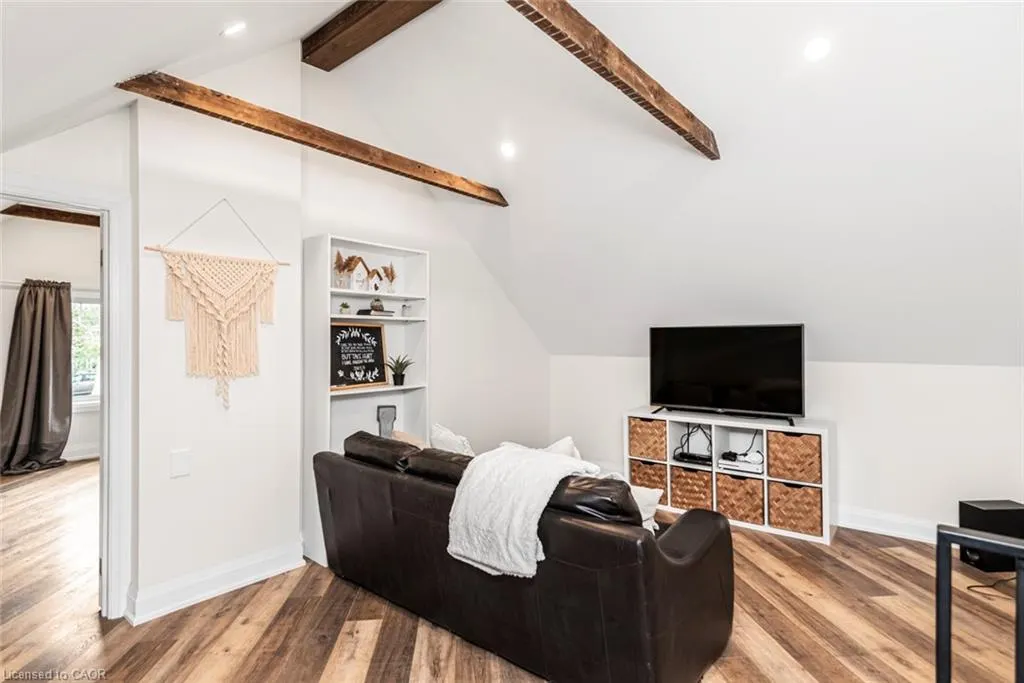 5099 Canborough Road