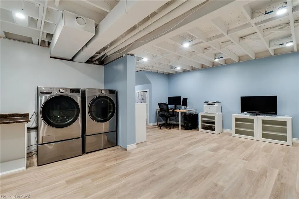 1205 Lamb's Court, #7