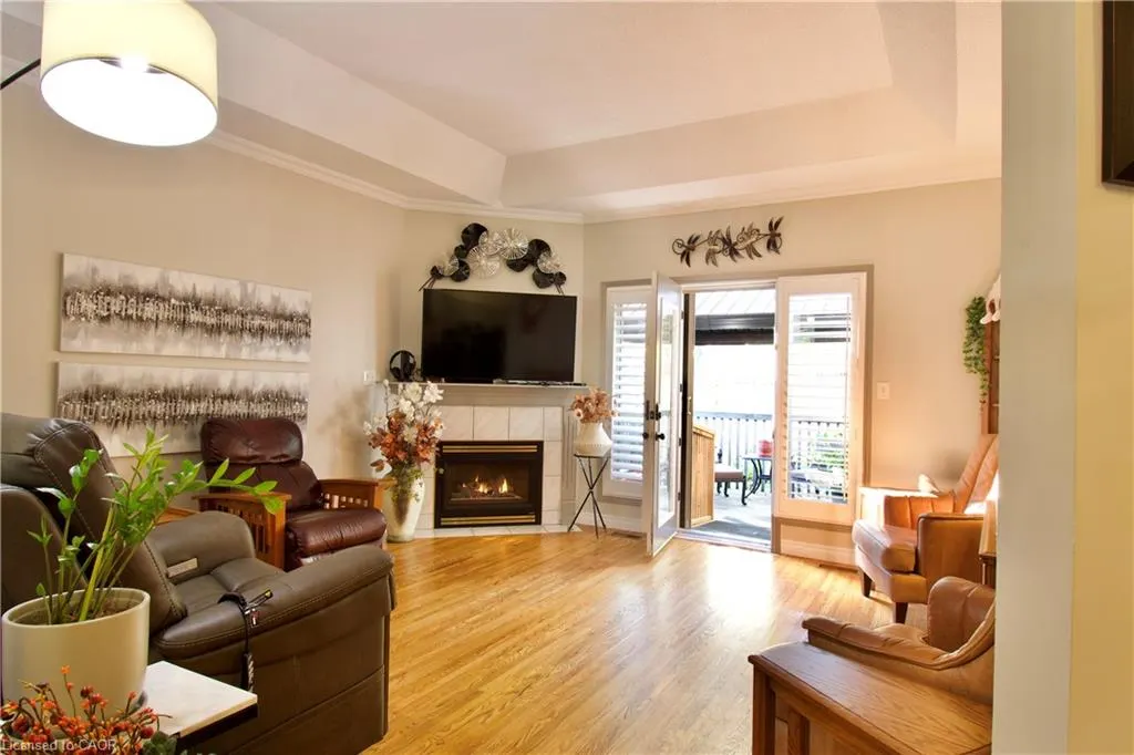 42 Greentrail Drive