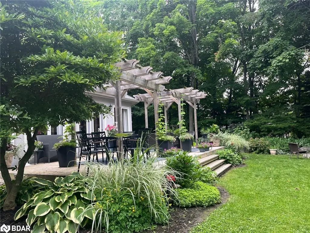 11 Bunker Place