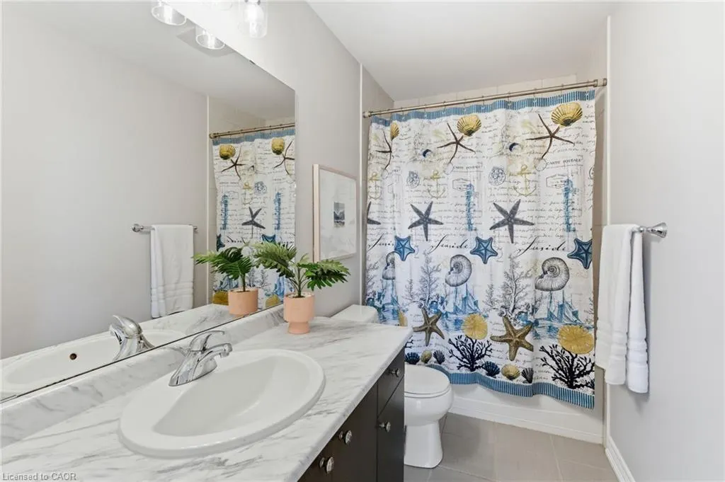 5056 New Street, #1