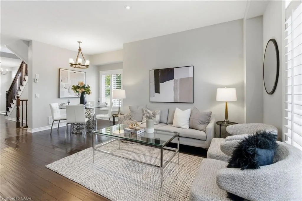 5056 New Street, #1