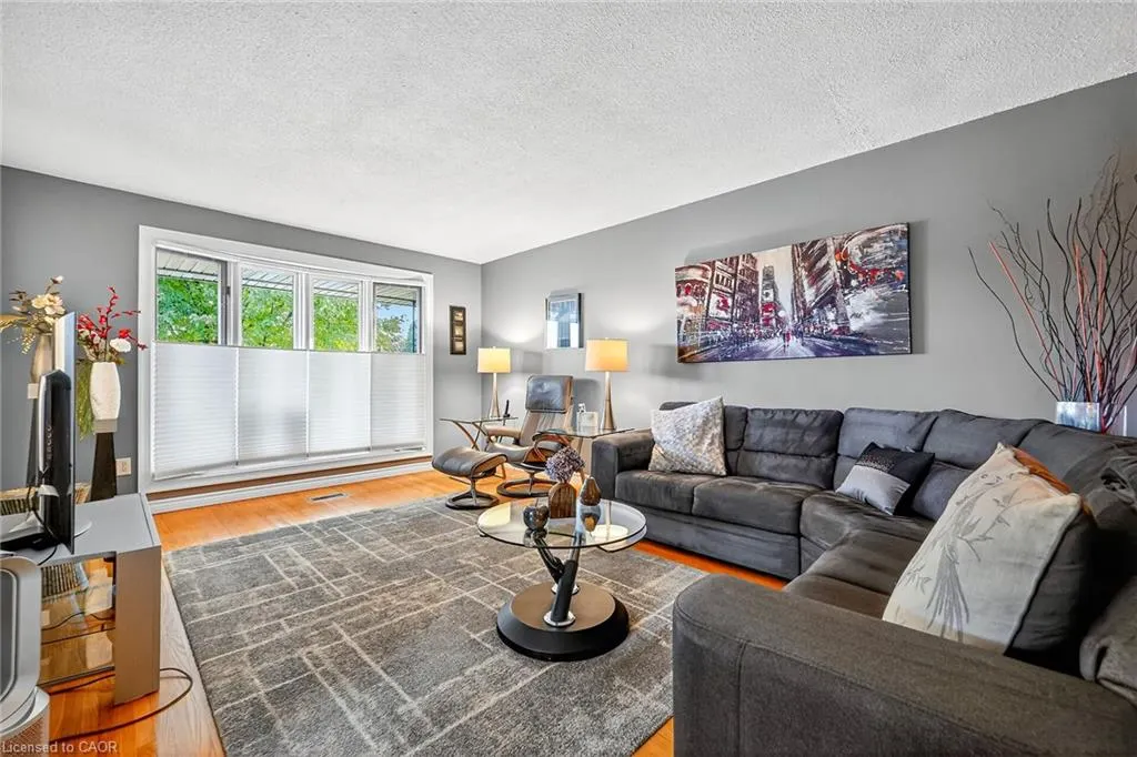 52 Gardiner Drive