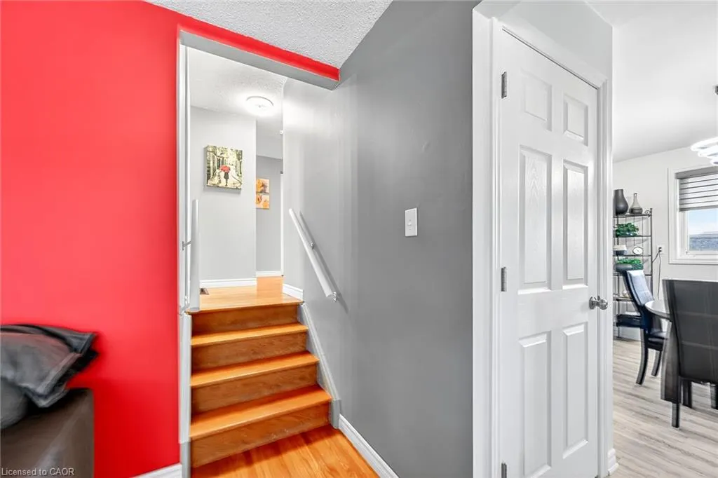 52 Gardiner Drive