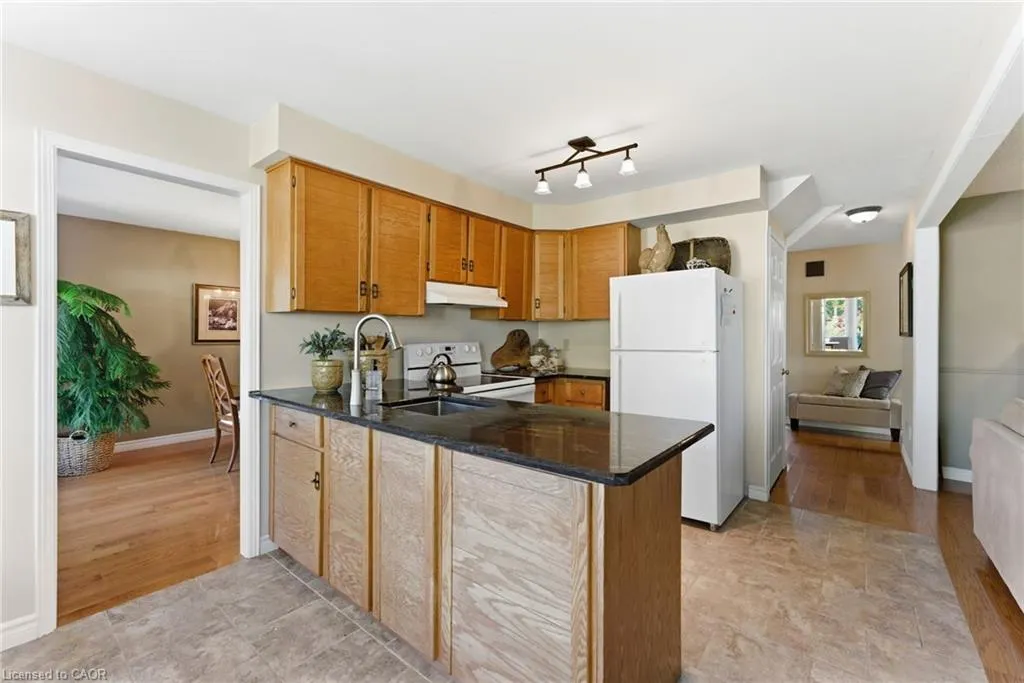 2163 Winding Way
