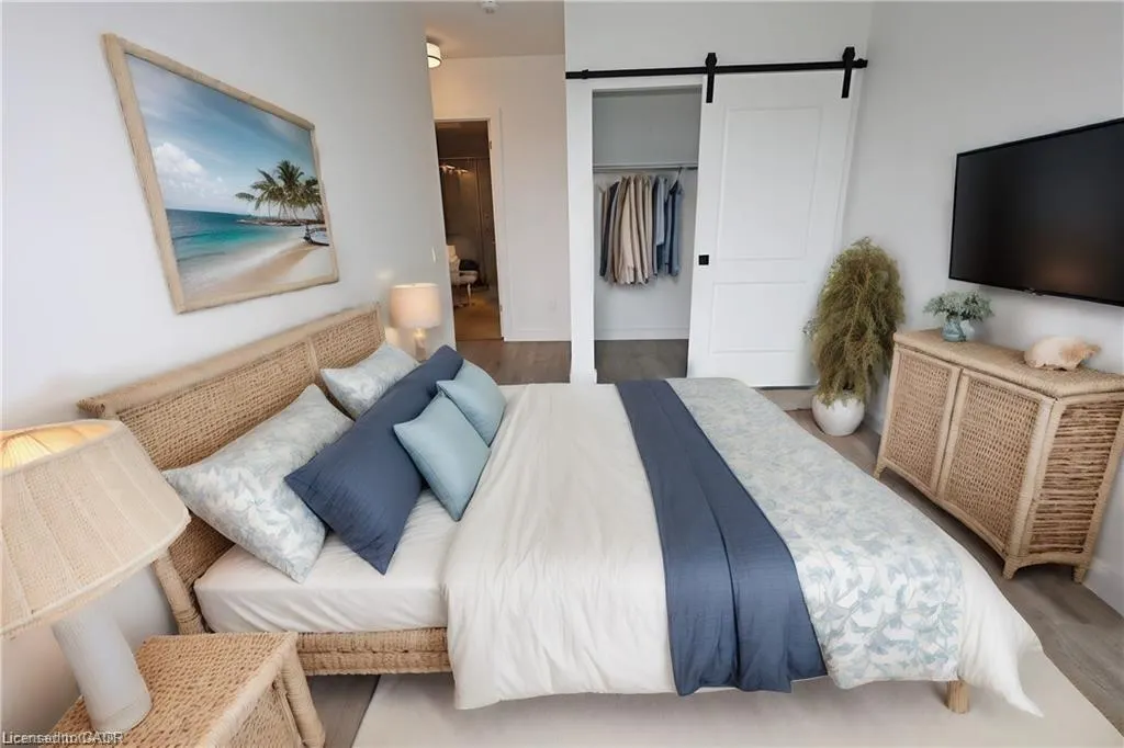 50 Grand Avenue S, #1311