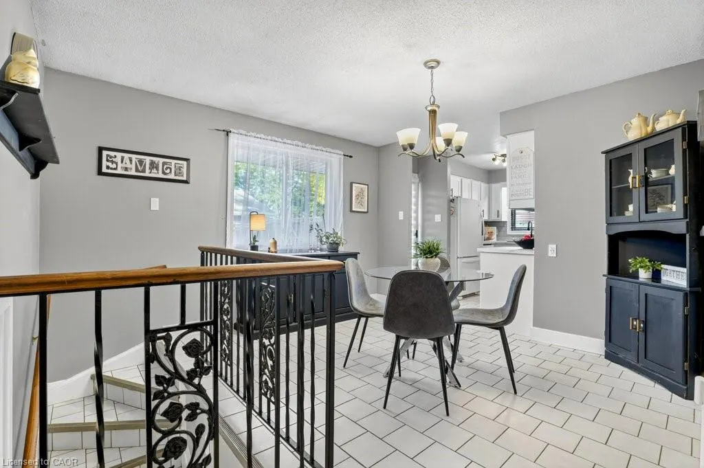 34 Dunsmere Court