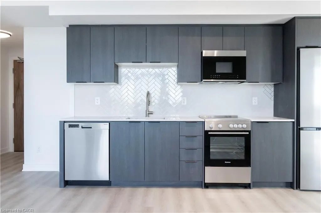 25 Wellington Street S, #1403