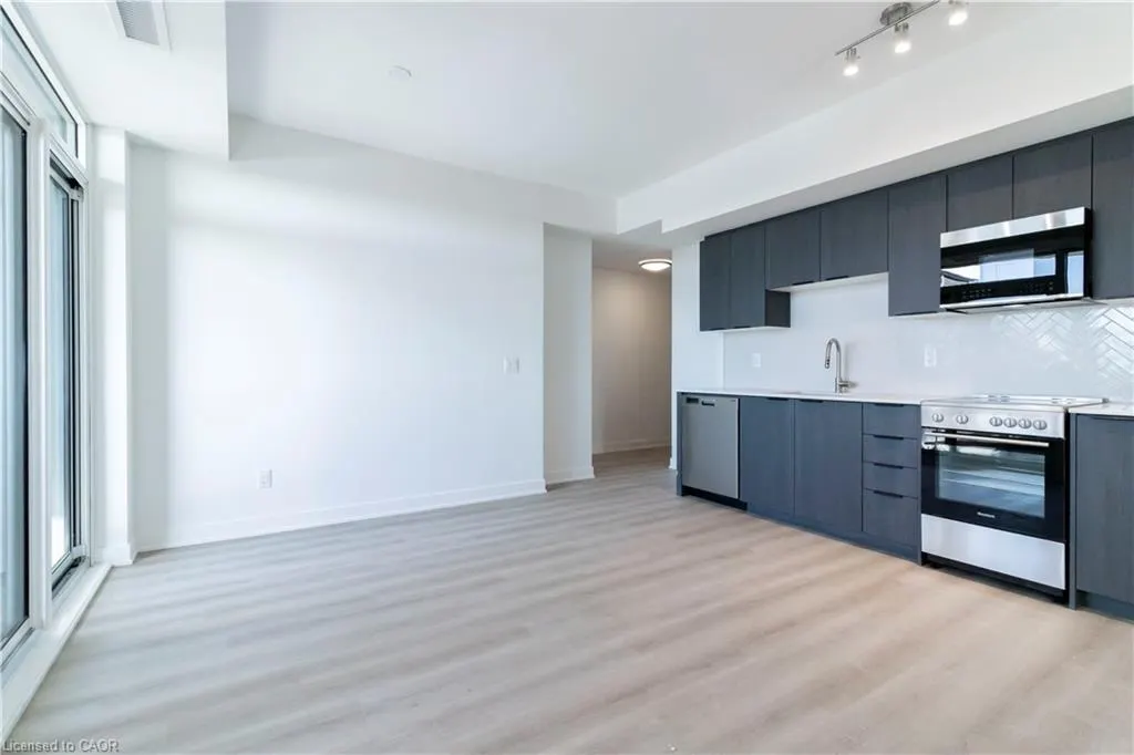25 Wellington Street S, #1403