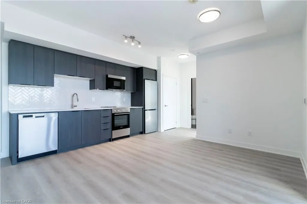 25 Wellington Street S, #1403