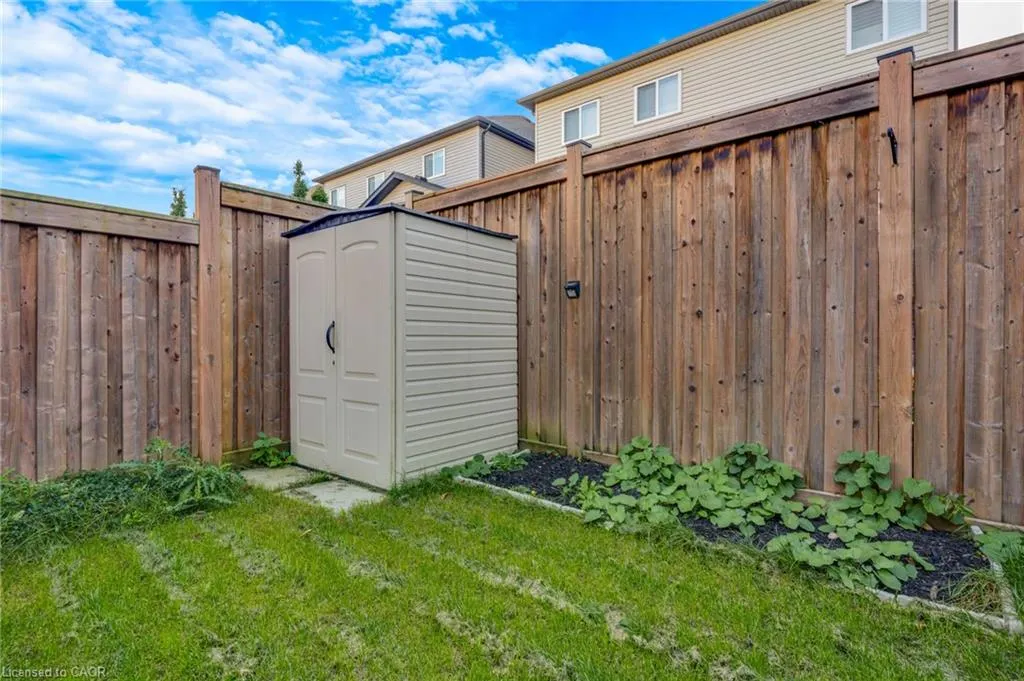 403 Moorlands Crescent