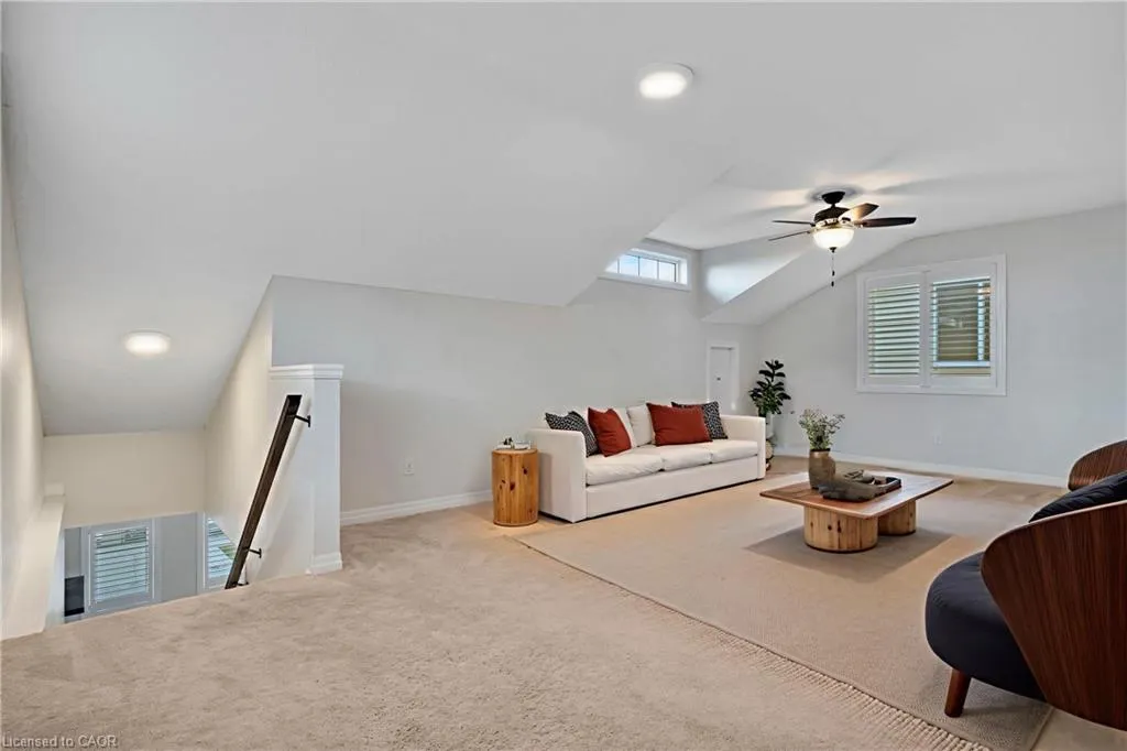 403 Moorlands Crescent