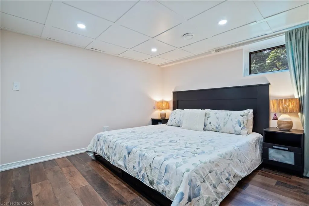 376 Old Guelph Road