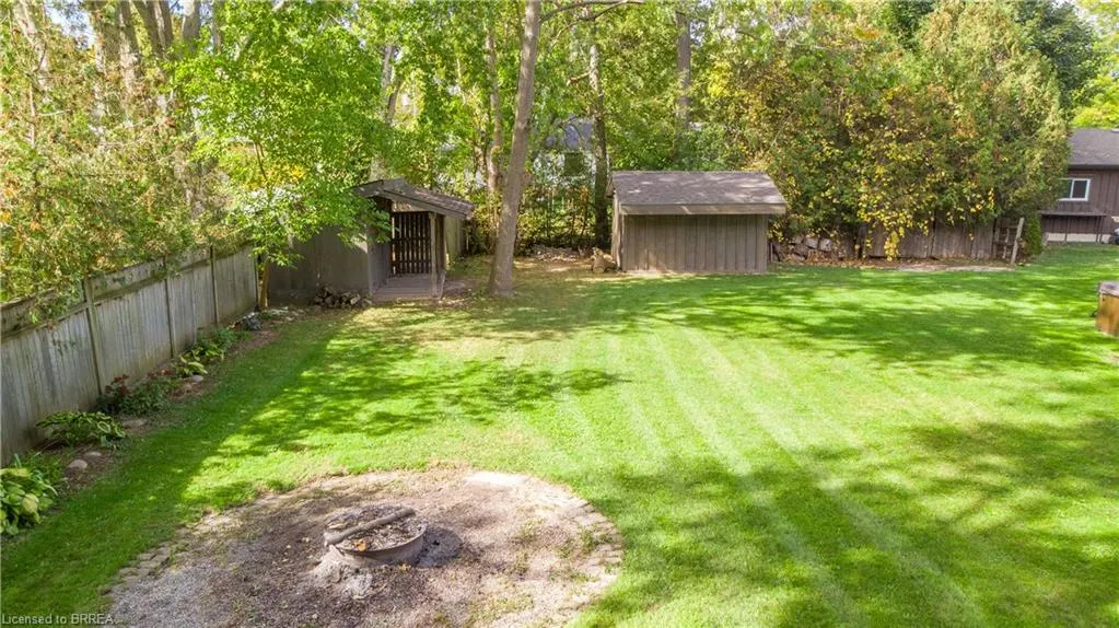 8 Burton Ave Avenue