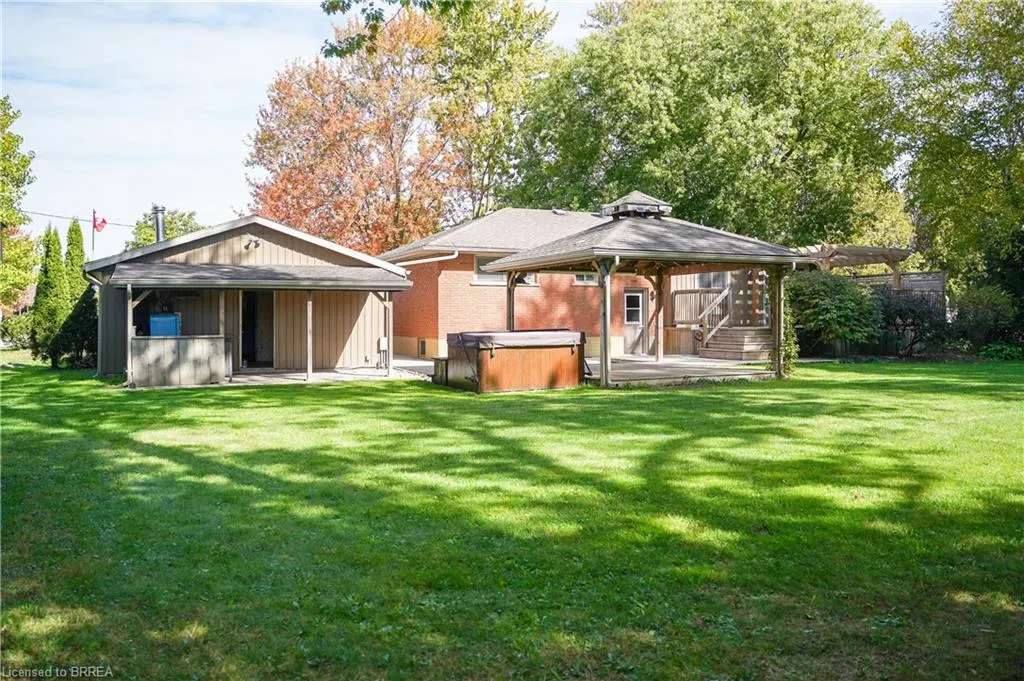 8 Burton Ave Avenue