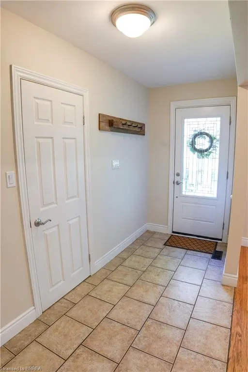 8 Burton Ave Avenue