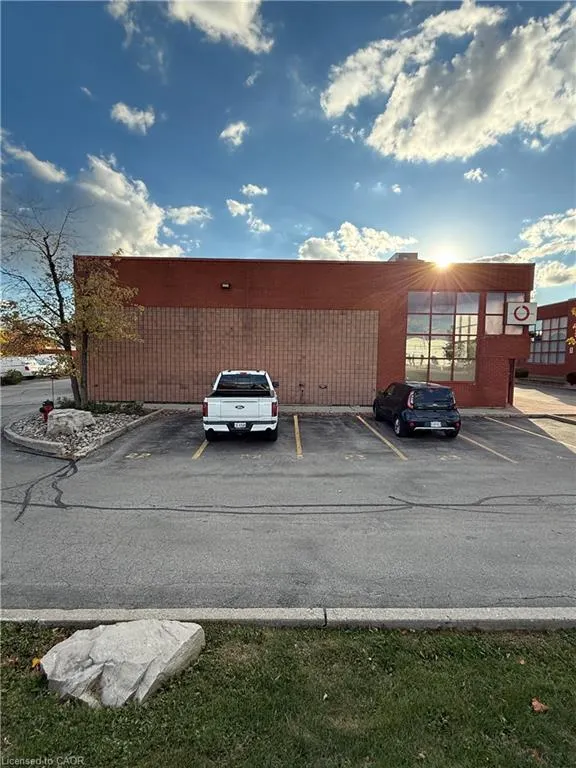 5100 South Service Road, #22