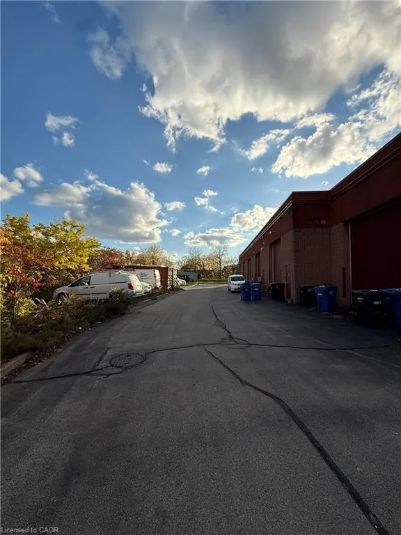 5100 South Service Road, #22