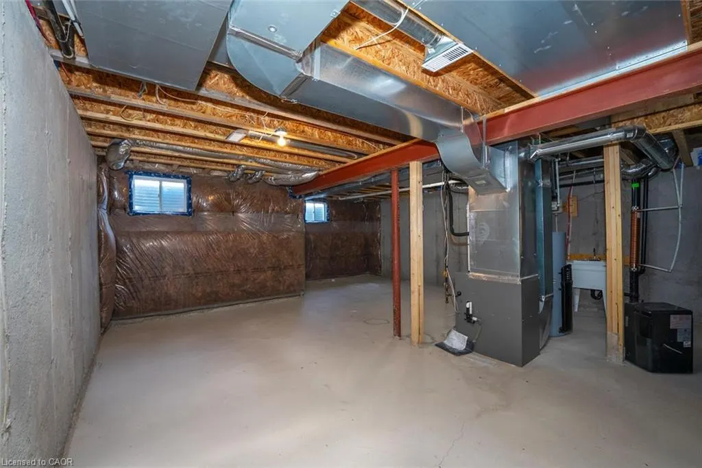 73 Forestwalk Street