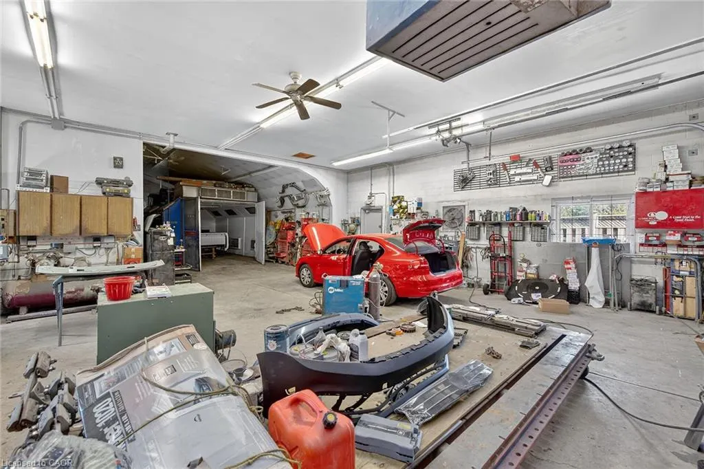 477 Lynden Road