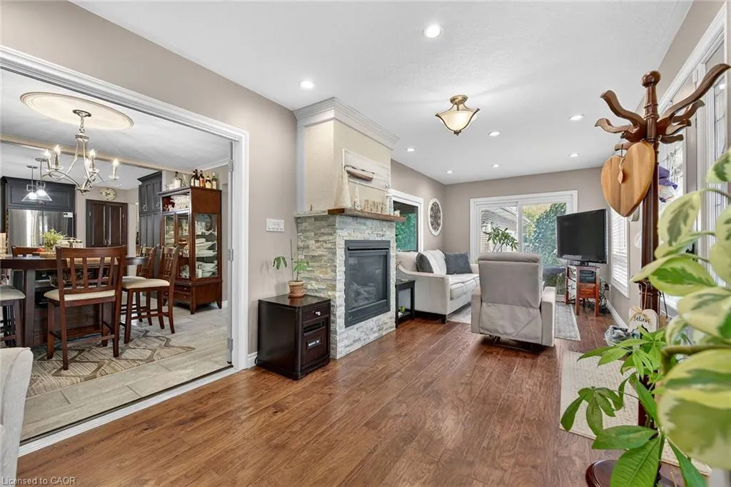 477 Lynden Road