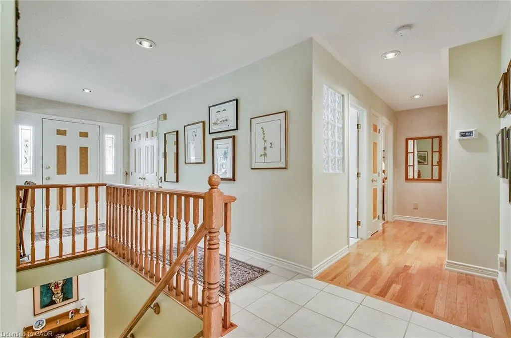 21 Riviera Ridge