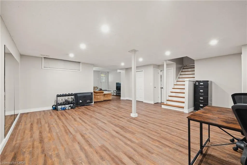 26 Nightingale Crescent