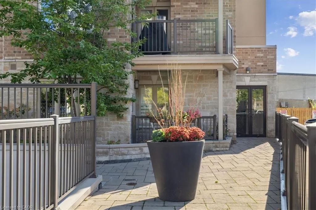 70 Stewart Street, #102