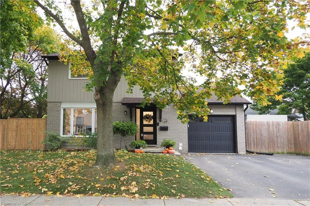 143 Angela Crescent
