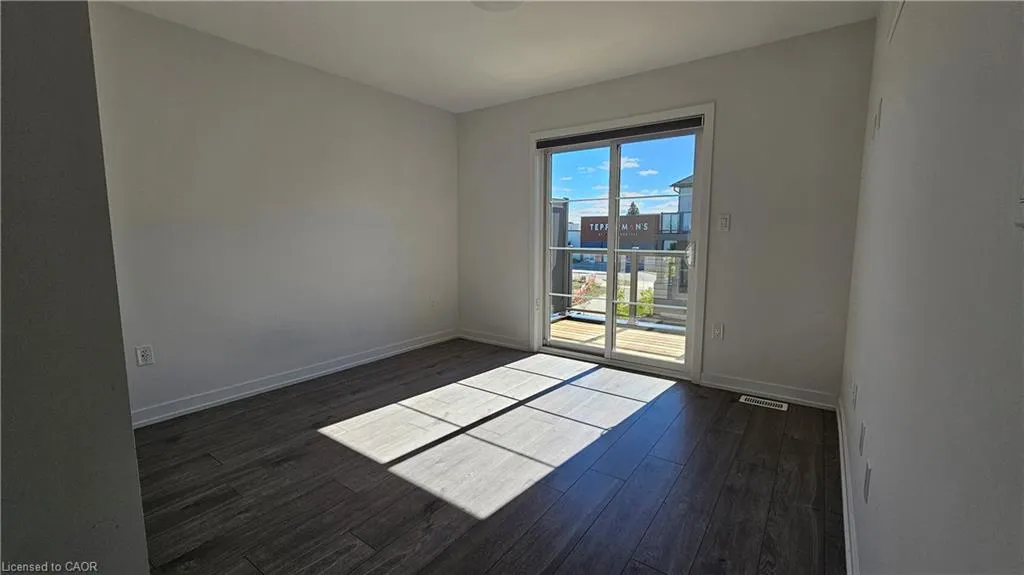 205 West Oak Trail, #3