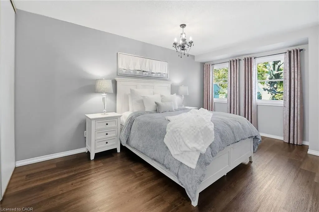 55 Kerman Avenue, #9