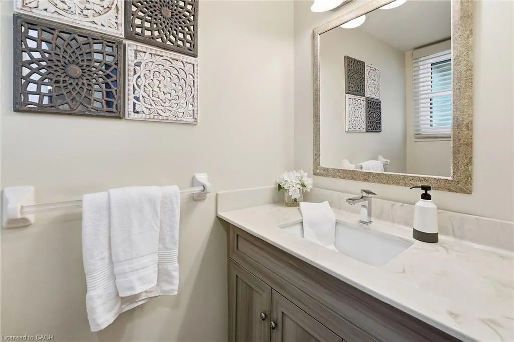 55 Kerman Avenue, #9