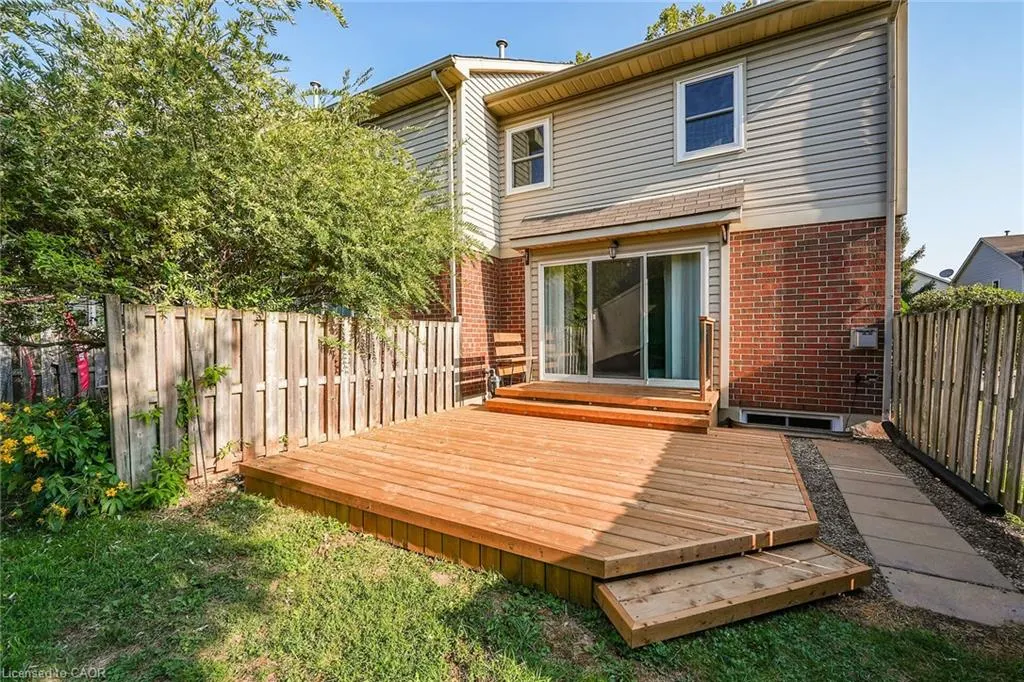 55 Kerman Avenue, #9