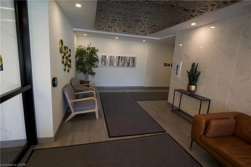 104 Garment St, #2105