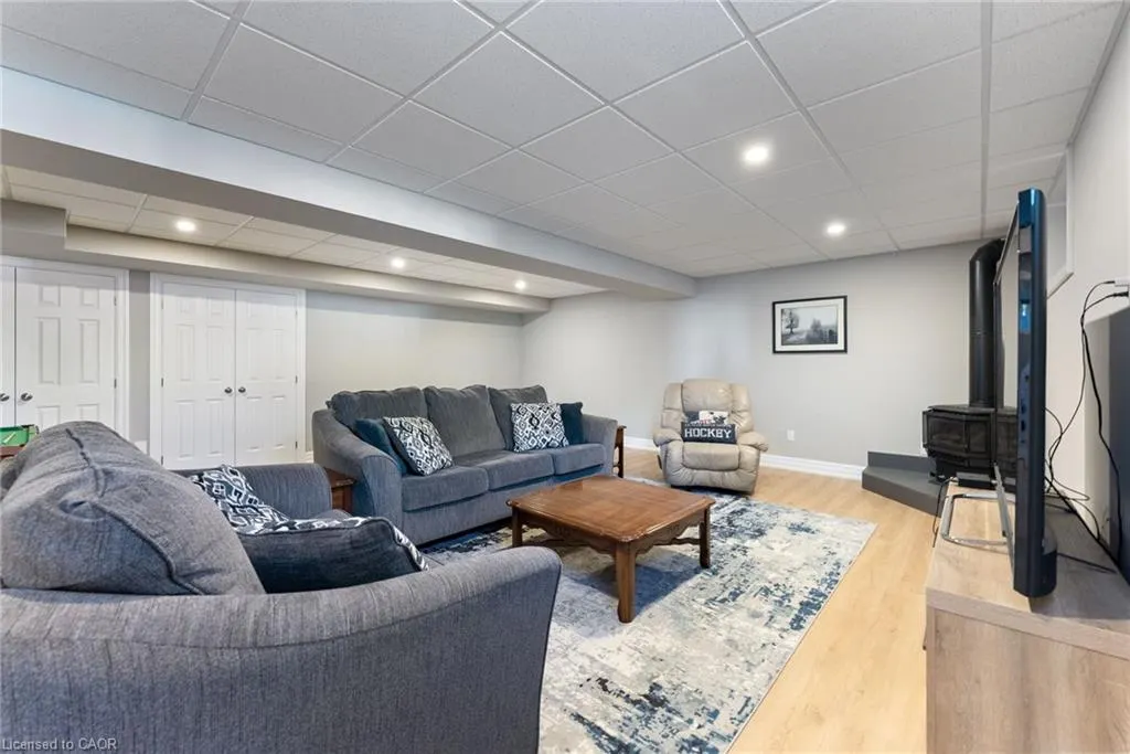 374 Sydenham Road