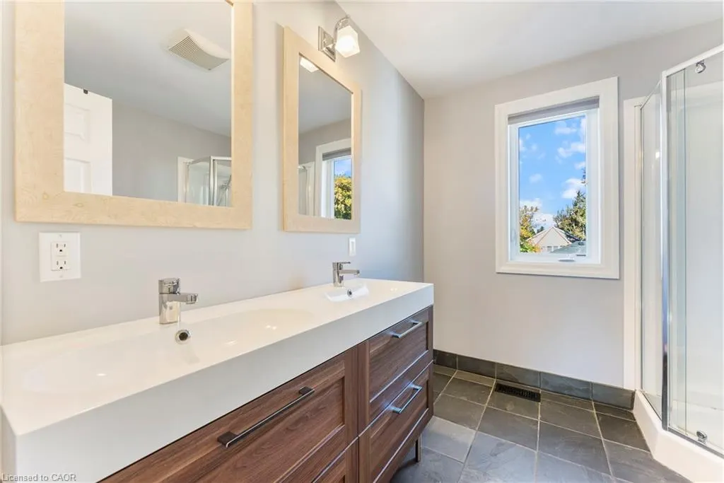 374 Sydenham Road