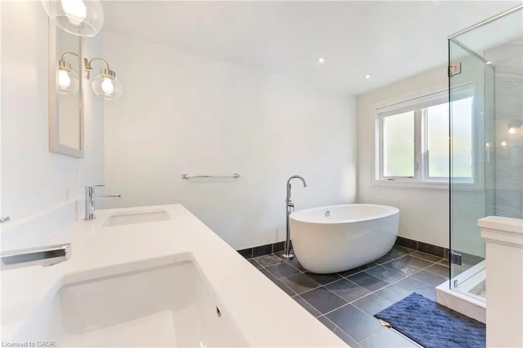 374 Sydenham Road