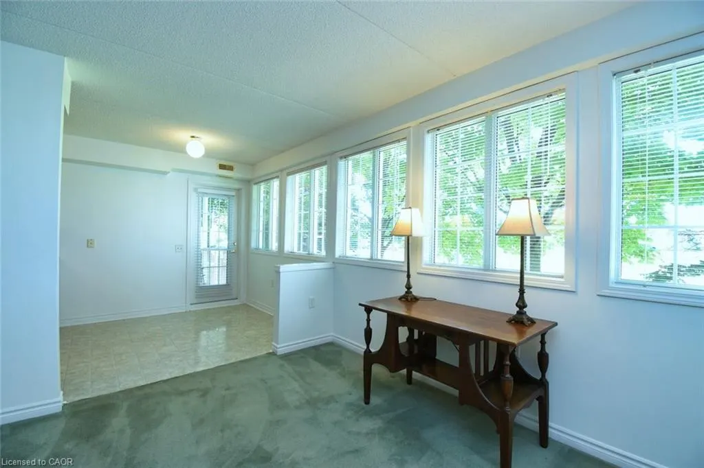 600 Silverbirch Boulevard, #102