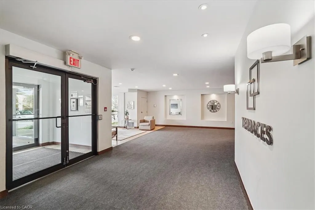 5070 Fairview Street, #102