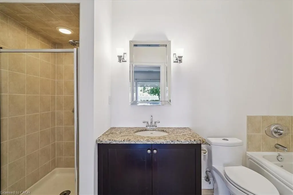 5070 Fairview Street, #102