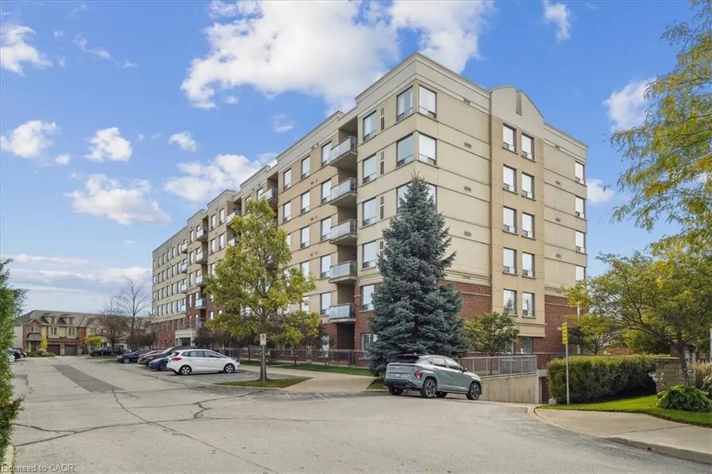 5070 Fairview Street, #102