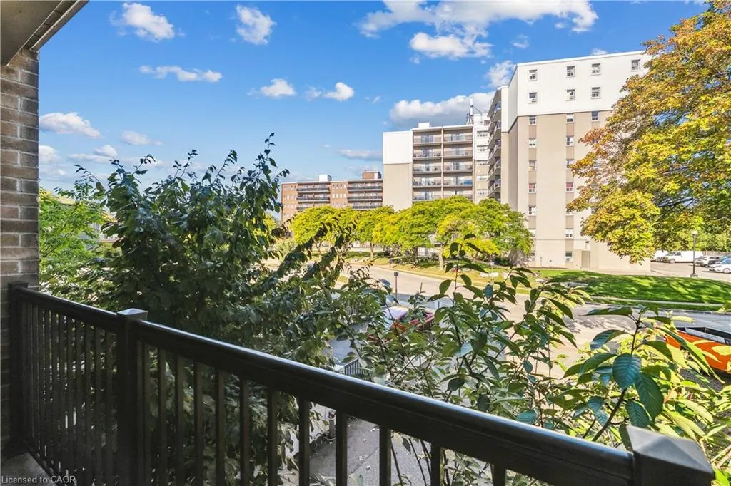 70 Stewart Street, #202