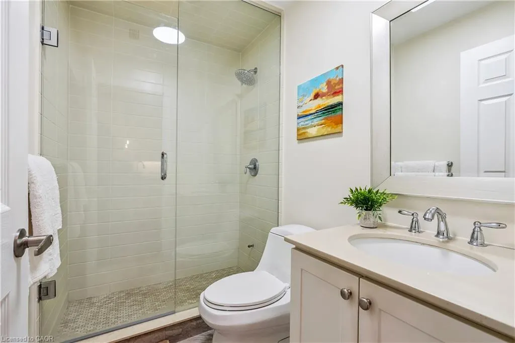 70 Stewart Street, #202