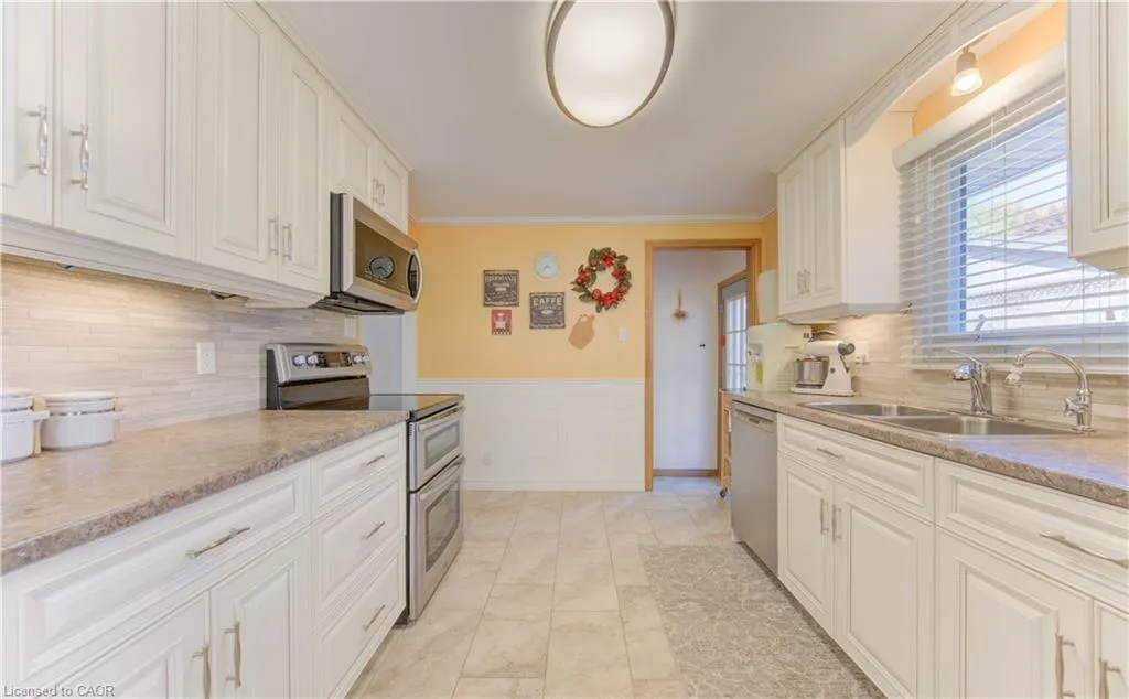 55 Gracefield Crescent
