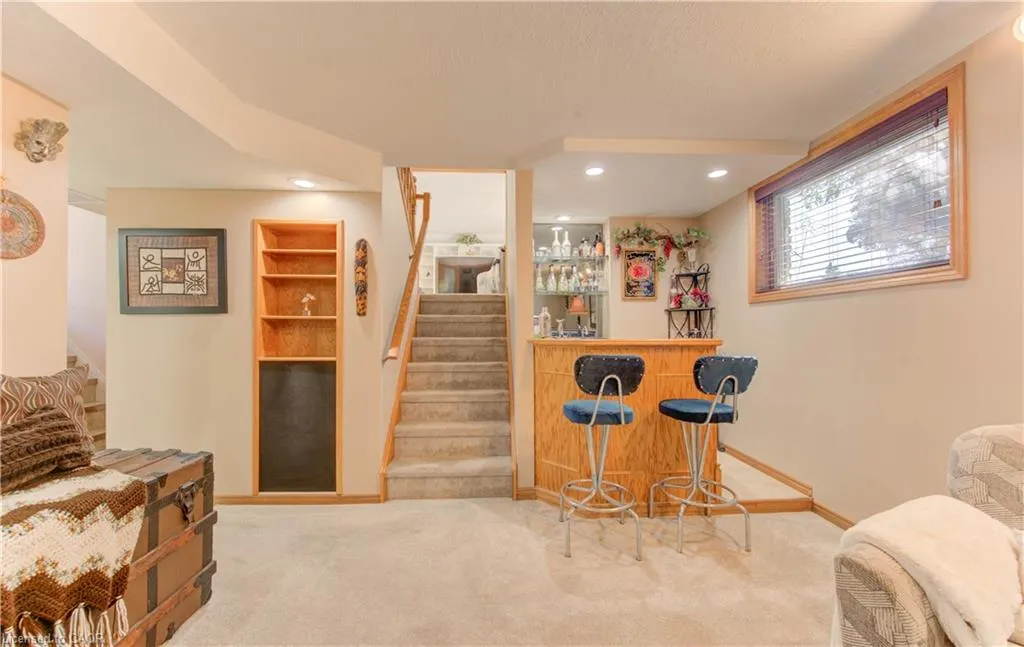 55 Gracefield Crescent