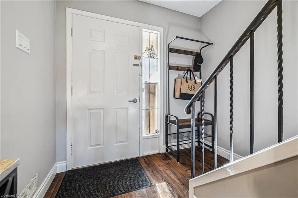 5088 New Street, #18
