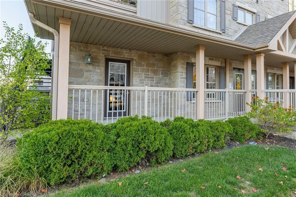 1460 Highland Road W, #6E