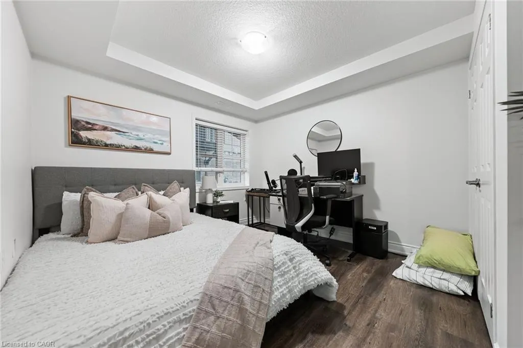 1460 Highland Road W, #6E